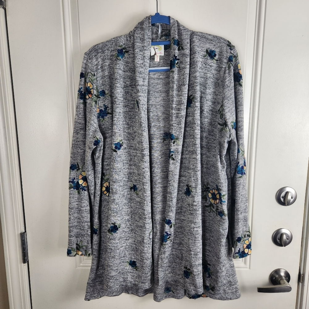 Fig and Flower Open Front Embroidered Cardigan Size L